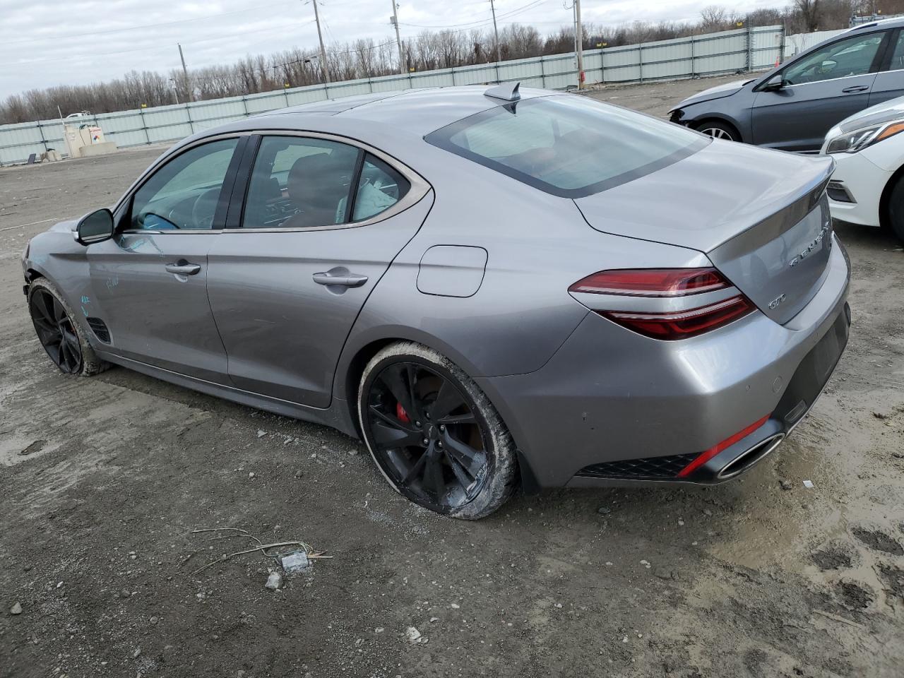 GENESIS G70 BASE