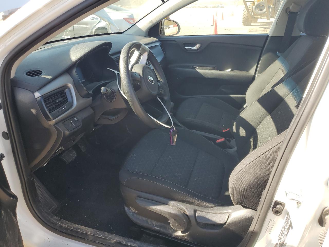 3kpa24ad3le349656 3KPA24AD3LE349656 2020 Kia Rio Lx