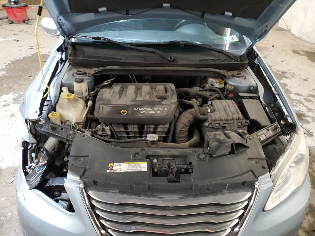 1C3CCBBBXCN210535 2012 Chrysler 200 Touring