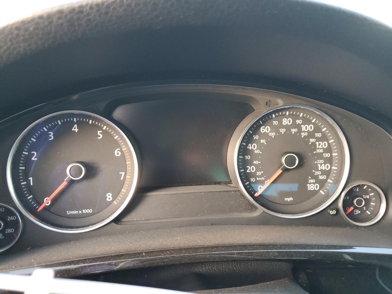 wvgef9bp9ed005910 WVGEF9BP9ED005910 2014 Volkswagen Touareg V6