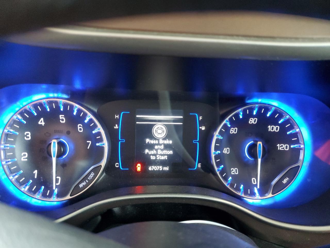 2C4RC1DG6JR130383 2018 Chrysler Pacifica Touring