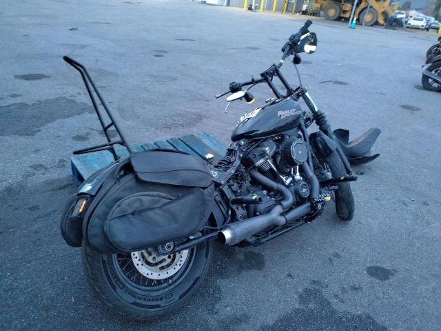 2018 HARLEY-DAVIDSON FXBB STREE 1HD1YJJ33JC084731
