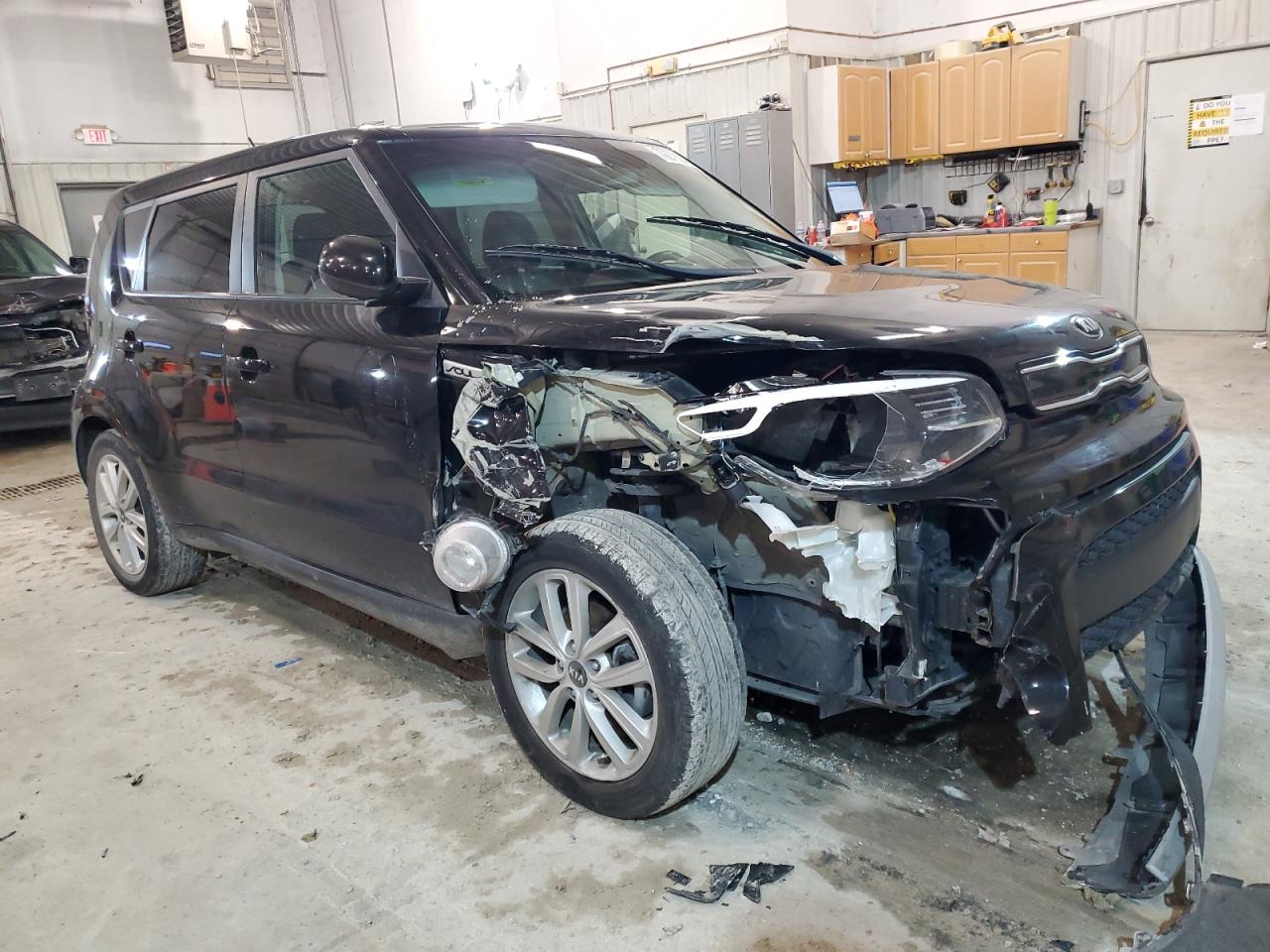 KNDJP3A50K7671237 2019 Kia Soul +