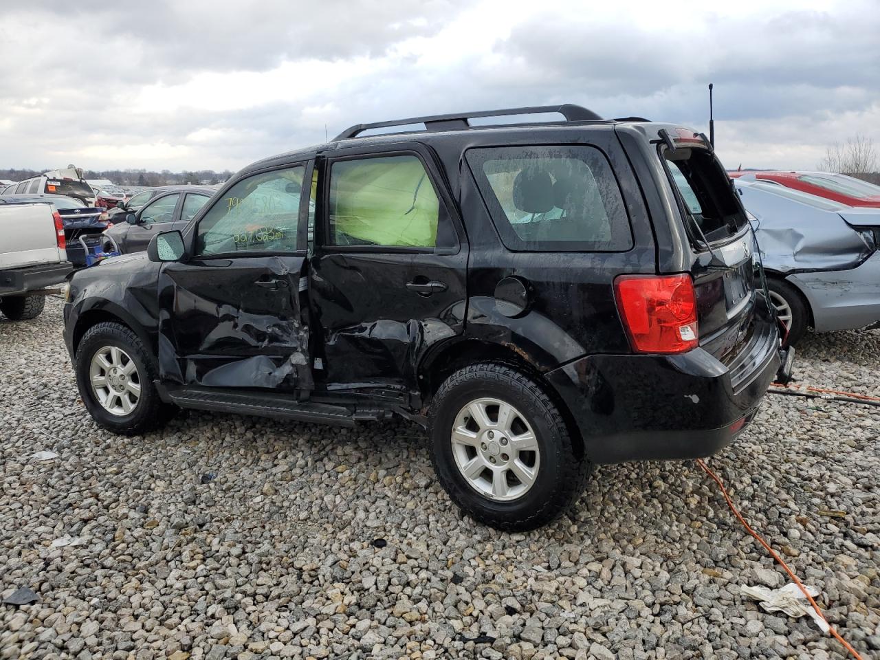 4F2CY0C77AKM00934 2010 Mazda Tribute I