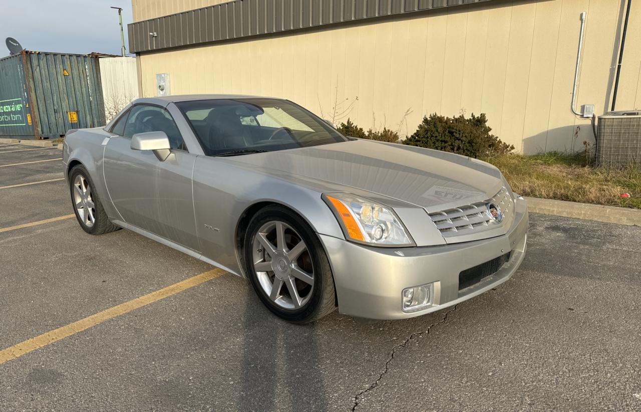 1G6YV34A255604073 2005 Cadillac Xlr