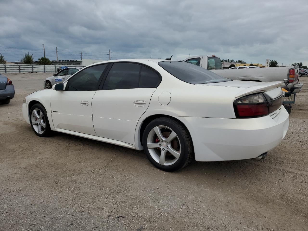 1G2HZ54Y55U182577 2005 Pontiac Bonneville Gxp