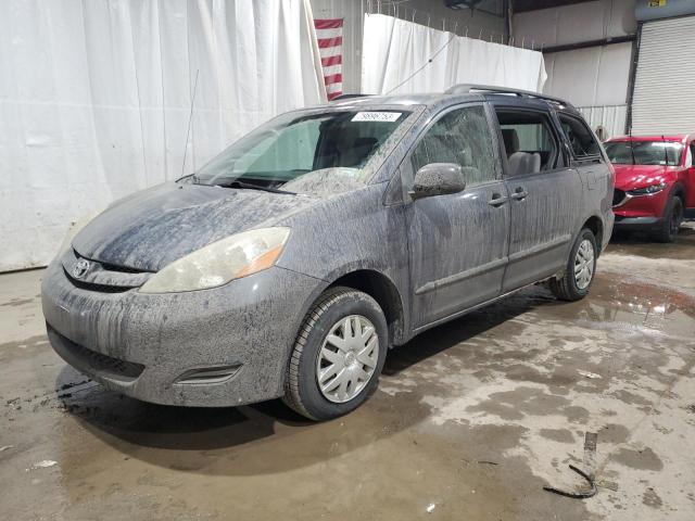 2006 Toyota Sienna CE