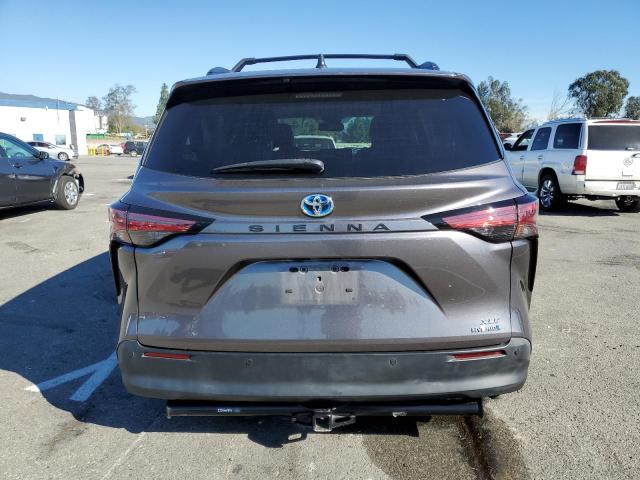 5TDYRKEC5MS071642 | 2021 Toyota sienna xle