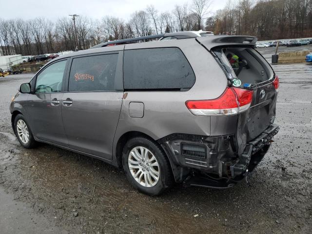 5TDYK3DC8DS403892 | 2013 Toyota sienna xle