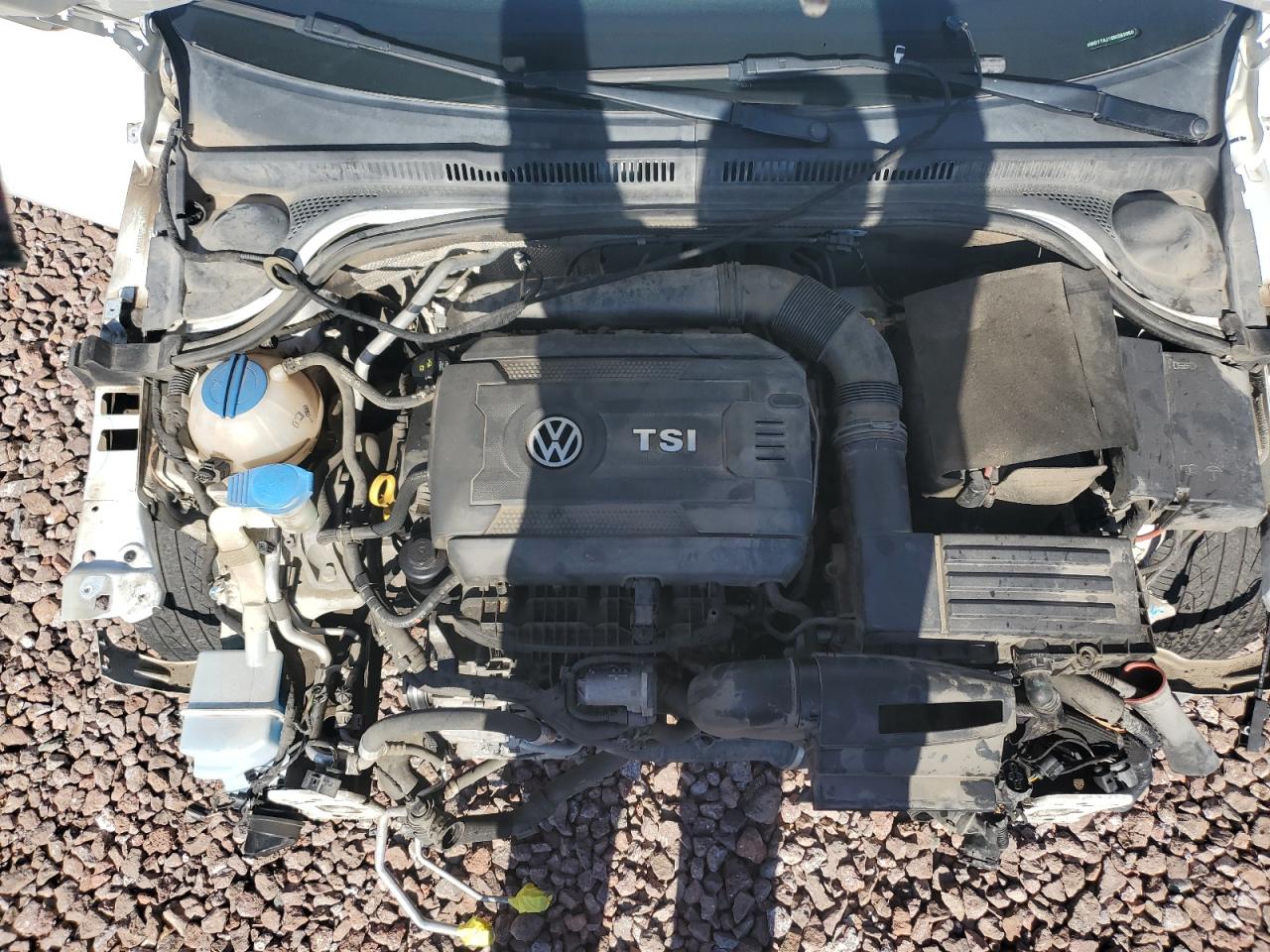 3VWD17AJ1GM283950 2016 Volkswagen Jetta Sport