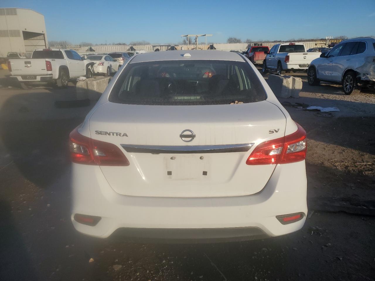 2019 Nissan Sentra S vin: 3N1AB7AP4KL612424