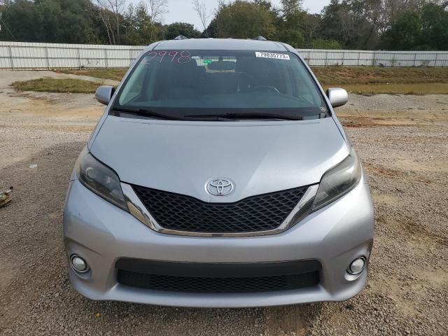 5TDXK3DCXGS707726 2016 TOYOTA SIENNA, photo no. 5