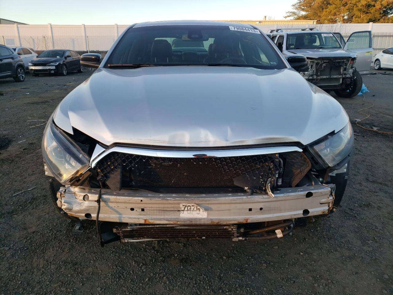 1FAHP2KT4DG176456 2013 Ford Taurus Sho