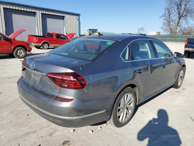 1VWBA7A35JC015601 2018 Volkswagen Passat Se