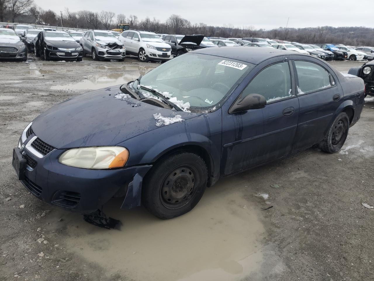 2004 Dodge Stratus Se 2.7L продається в Cahokia Heights, IL - All Over