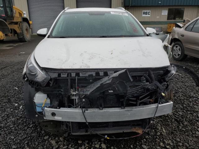 KNDCB3LC4M5470135 KIA NIRO LX