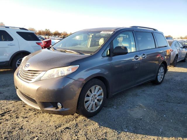 2012 Toyota Sienna XLE