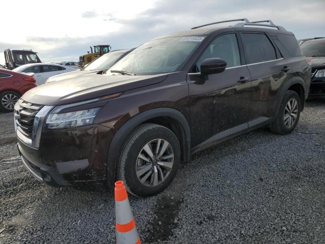 2022 Nissan Pathfinder SL