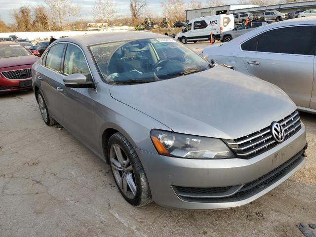 1VWBN7A30EC005200 | 2014 VOLKSWAGEN PASSAT SE