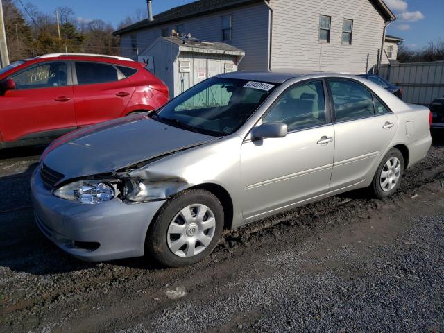 2004 Toyota Camry LE