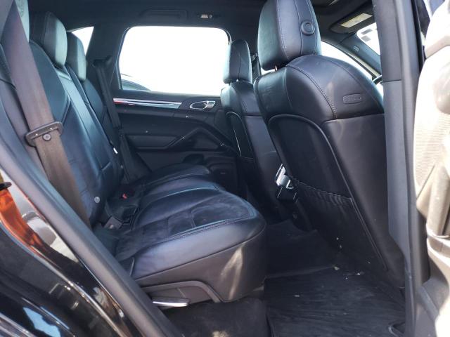 2018 PORSCHE CAYENNE SE - WP1AE2A23JLA70088
