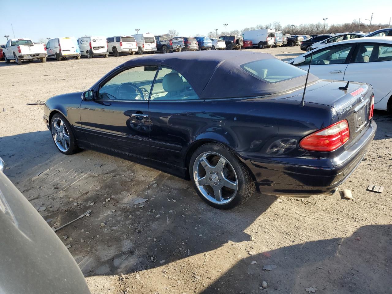 WDBLK65G21T076477 2001 Mercedes-Benz Clk 320