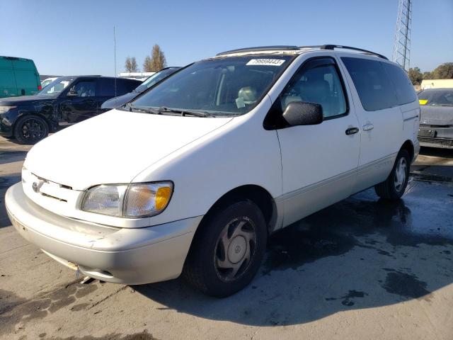 1998 Toyota Sienna LE