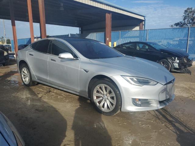 5YJSA1E13HF225958 | 2017 TESLA MODEL S