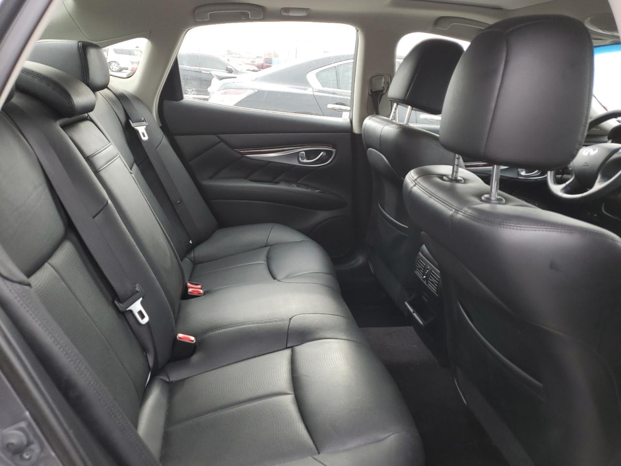 JN1BY1AP6KM505767 2019 Infiniti Q70 3.7 Luxe