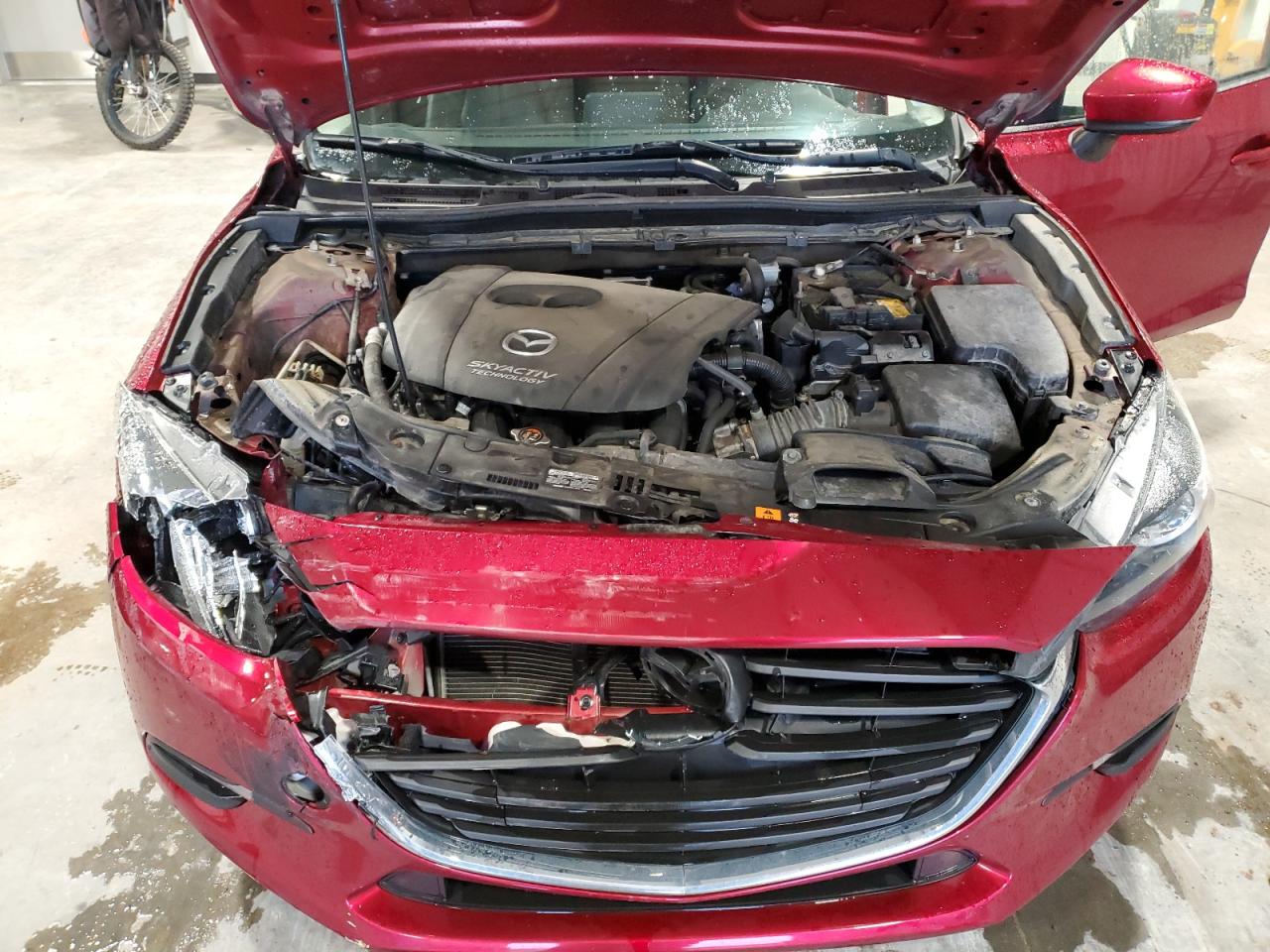 JM1BN1V77J1183379 2018 Mazda 3 Touring