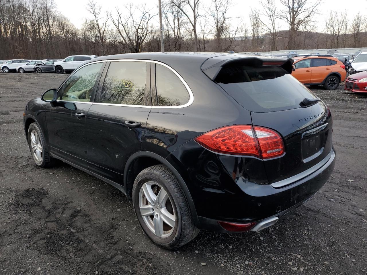 WP1AB2A27BLA44359 2011 Porsche Cayenne S