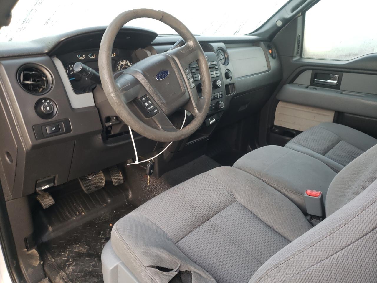 1FTMF1CM7DKF72715 2013 Ford F150 1FTMF1CM7DKF72715 2013 Ford F150