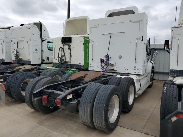 Lot #2313908438 2013 FREIGHTLINER M2 112 MED salvage car