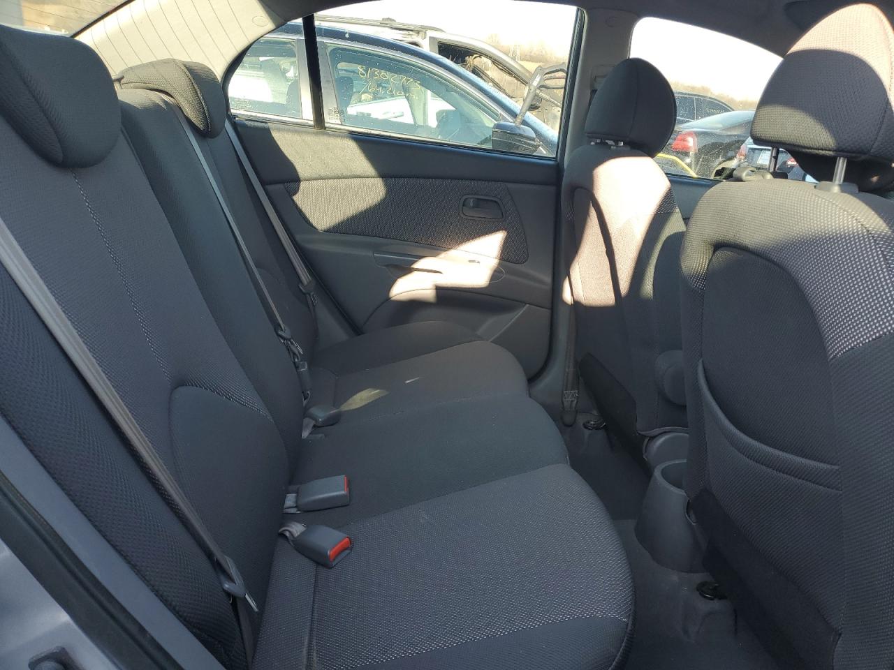 knade123686401705 KNADE123686401705 2008 Kia Rio Base