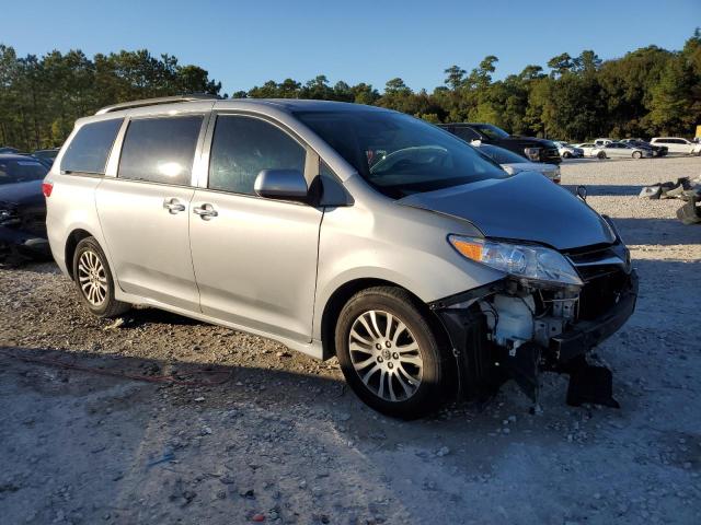 5TDYZ3DC5JS900969 | 2018 TOYOTA SIENNA XLE