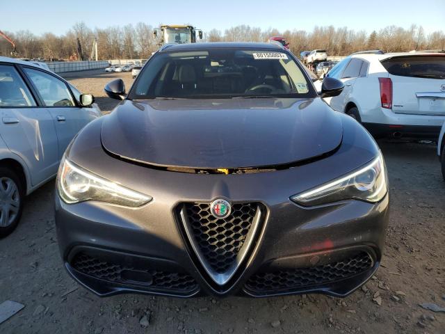 ZASFAKBNXJ7B69468 | 2018 ALFA ROMEO STELVIO TI