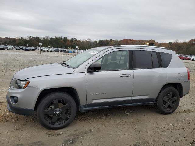 1C4NJCBAXFD156199 | 2015 Jeep compass sport