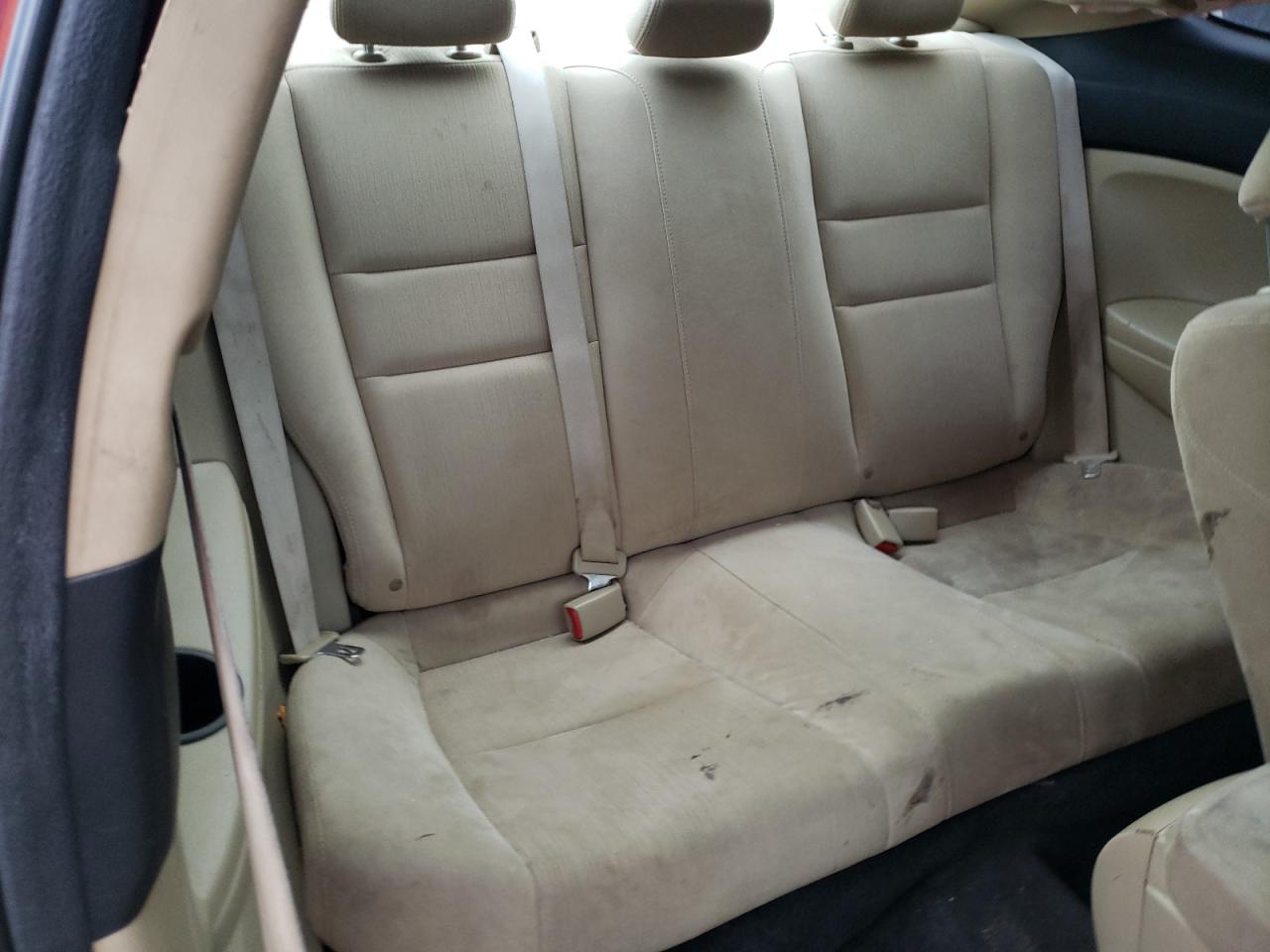 1HGCS1B36BA015895 2011 Honda Accord Lx-S