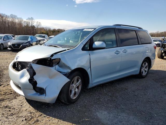 2015 Toyota Sienna LE