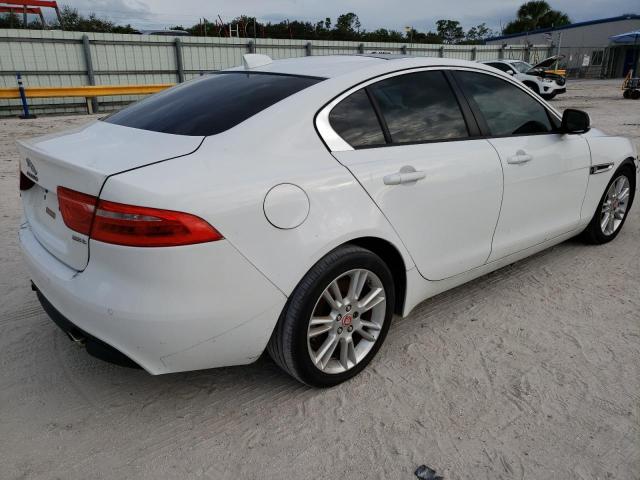 SAJAD4BGXHA965076 | 2017 Jaguar xe premium