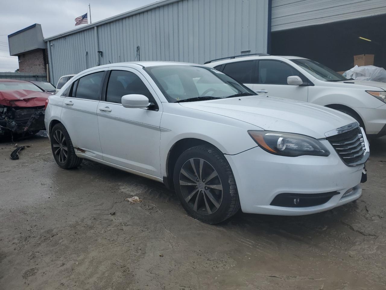 1C3CCBBB6EN152667 2014 Chrysler 200 Touring