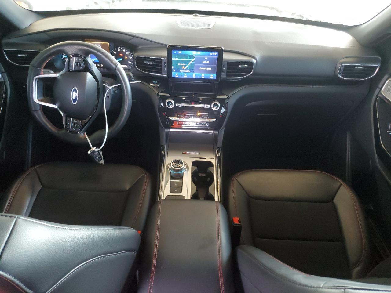 FORD EXPLORER ST-LINE