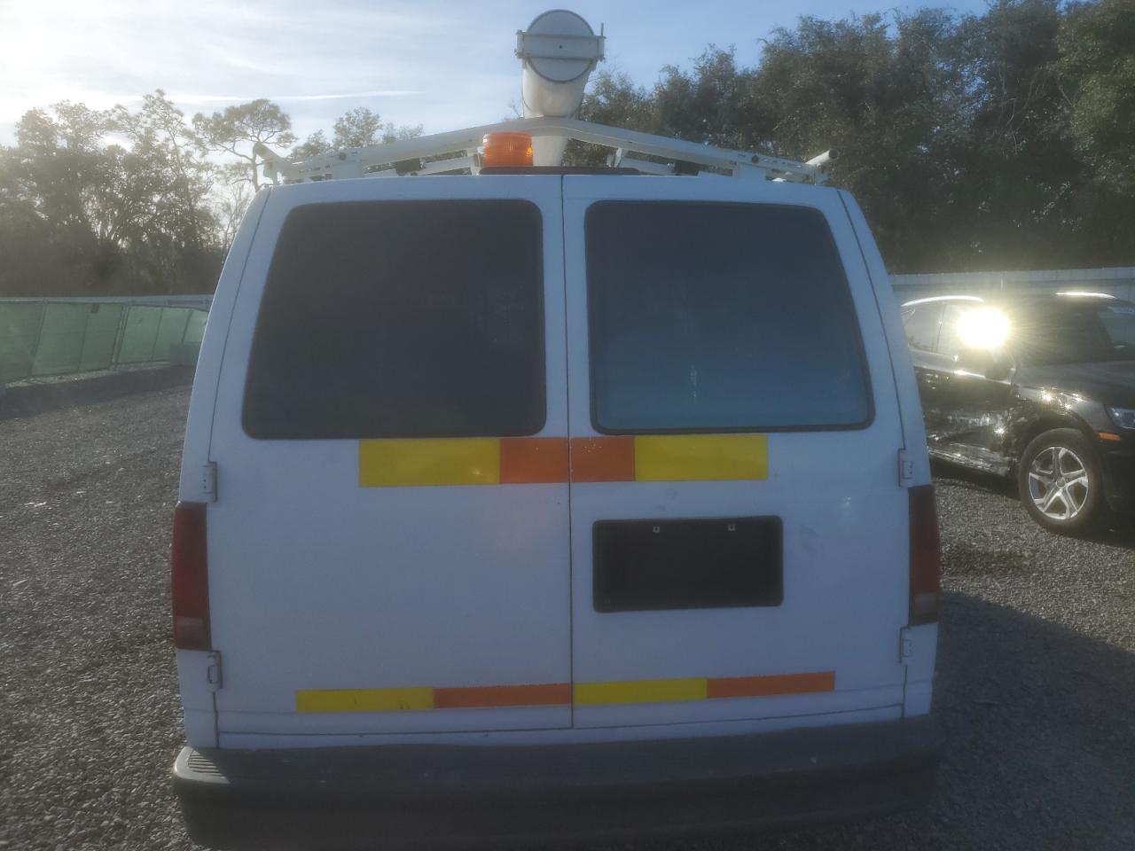 1gcdm19w81b143223 1GCDM19W81B143223 2001 Chevrolet Astro