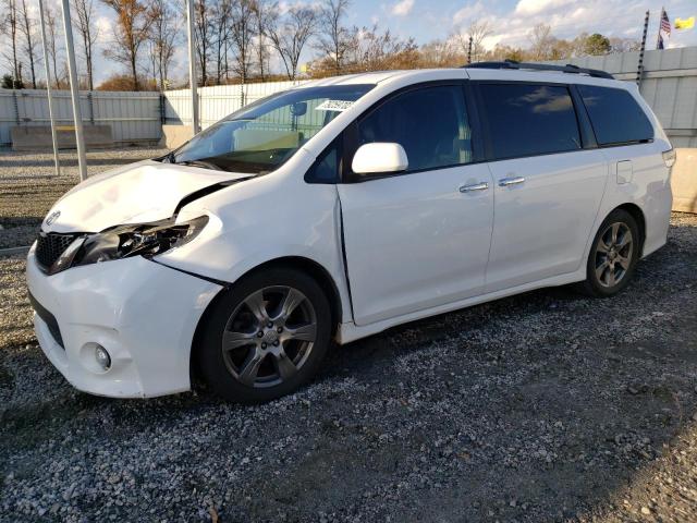 5TDXZ3DCXHS802753 2017 TOYOTA SIENNA, photo no. 1