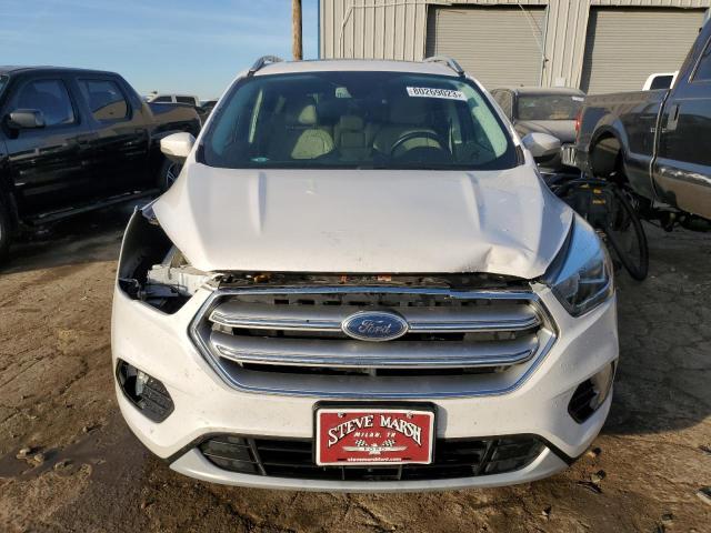 1FMCU0JD8HUA68209 2017 Ford Escape Titanium