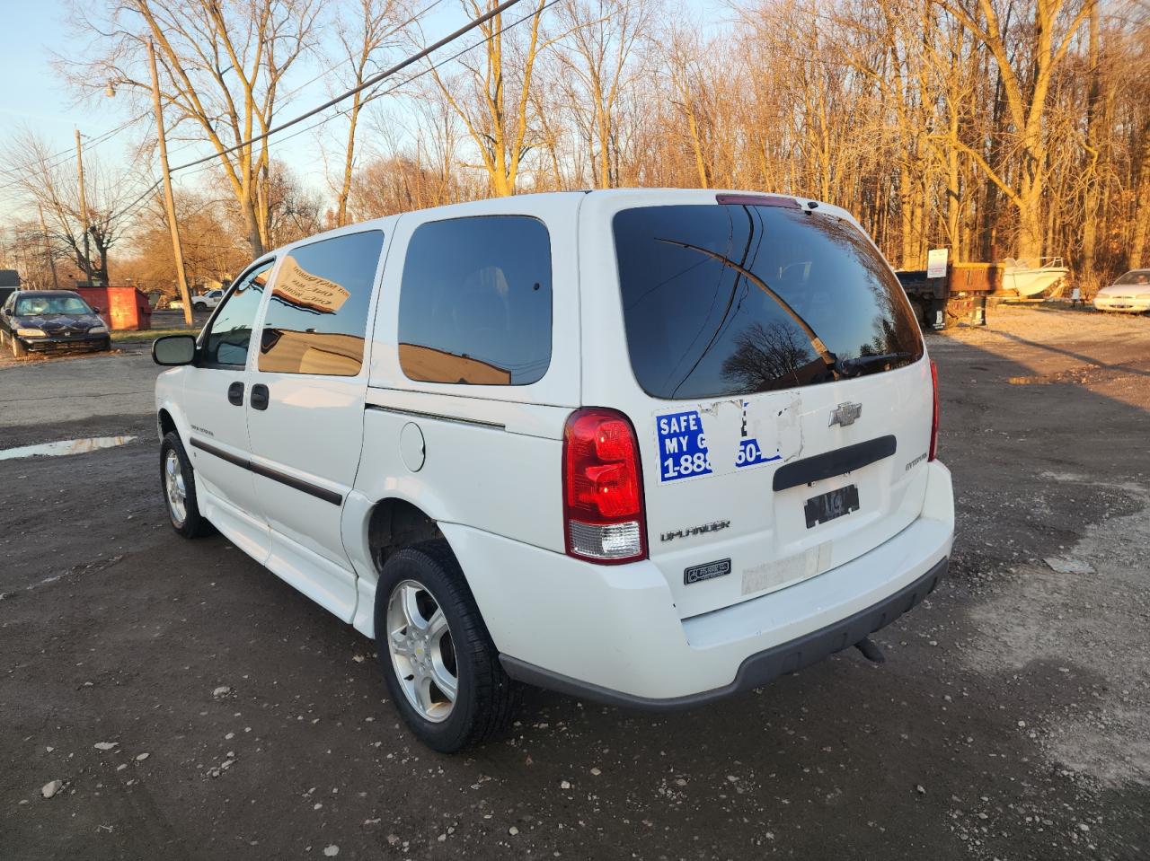 1GBDV13107D172310 2007 Chevrolet Uplander Incomplete