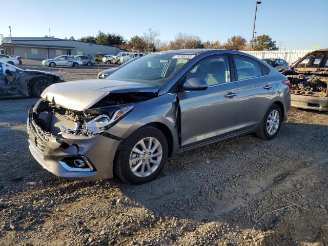 2022 Hyundai Accent SE