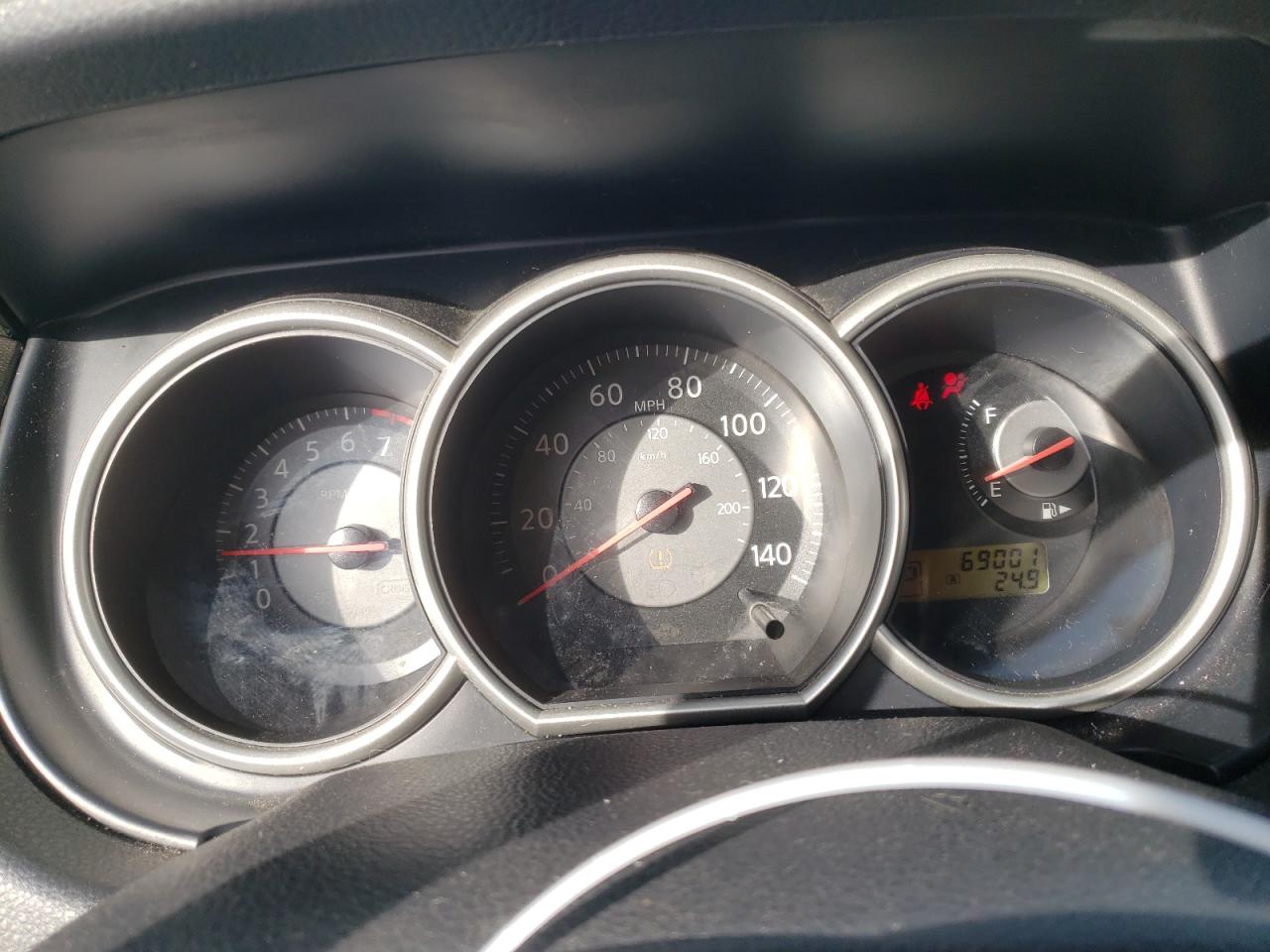 3n1bc13e39l417323 3N1BC13E39L417323 2009 Nissan Versa S