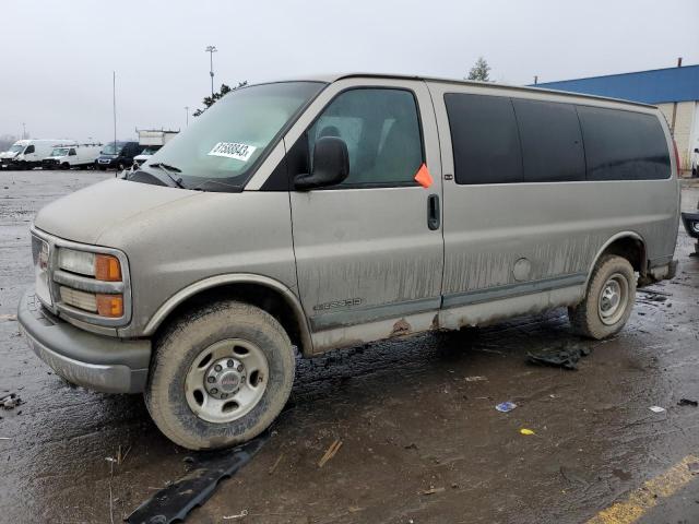 2001 GMC Savana Cargo Van 