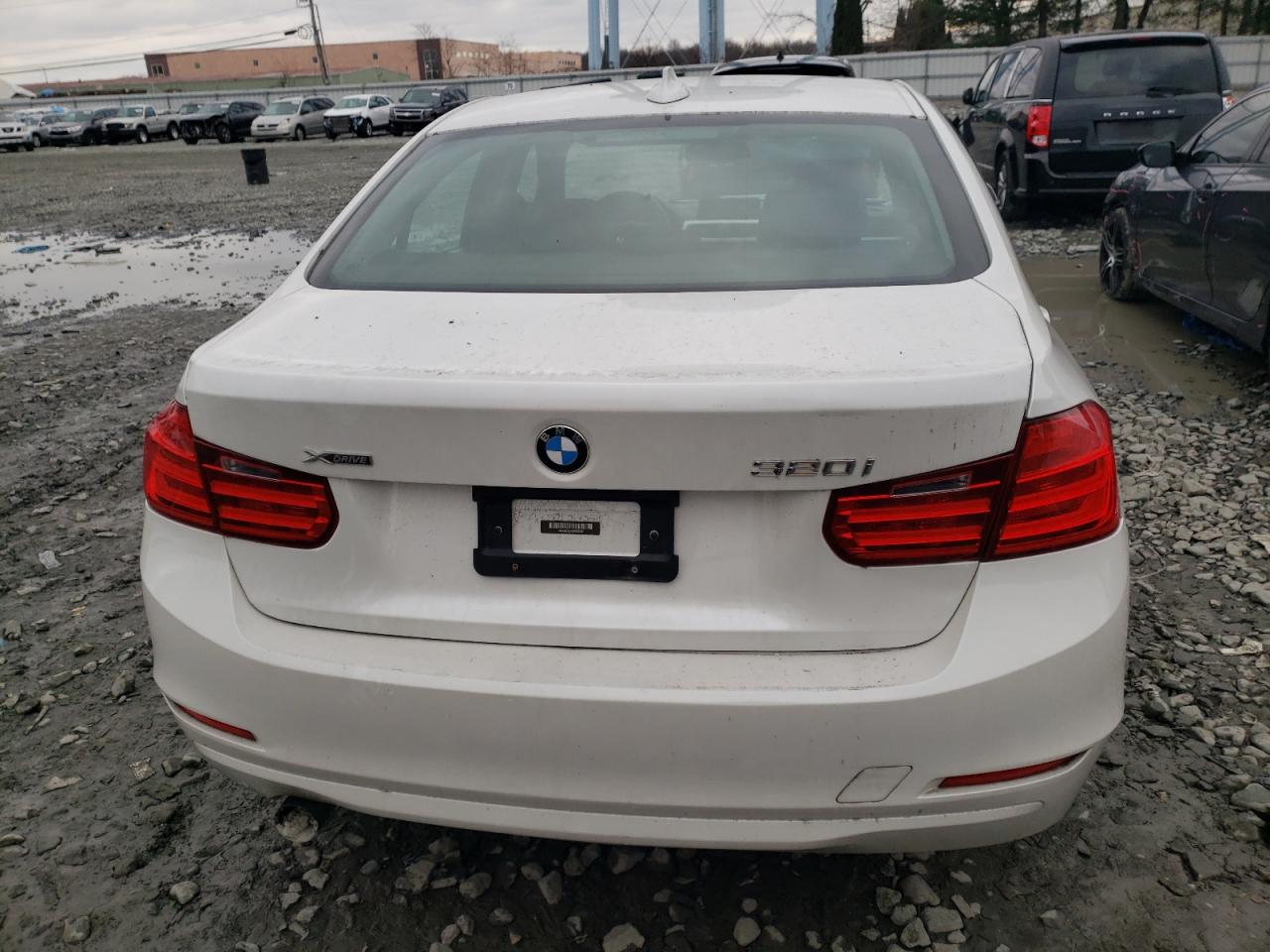 WBA3C3C56EF983233 2014 BMW 320 I xDrive